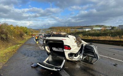 A 7: Zwei schwere Unfälle auf regennasser Fahrbahn
