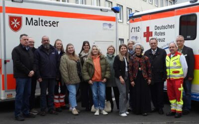 Hebammen unterstützen künftig Rettungsdienst bei außerklinischen Geburten