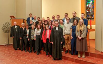 Neue Diakoninnen und Diakone eingesegnet