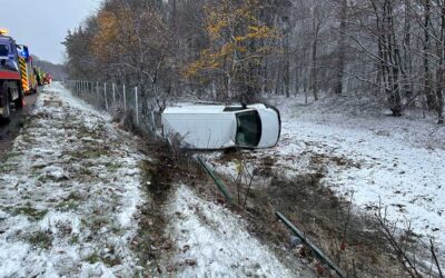 Zwei Leichtverletzte auf der A 7 – Fahrer flüchtet nach Promilleunfall in Bad Hersfeld